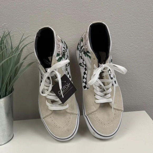 VANS Cream Checker & Floral High Top Vans - Size 9 - Picture 5 of 6